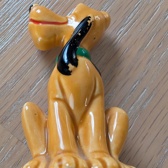 Vintage Walt Disney Collectible 2.5" Ceramic Pluto Dog Figurine Made In Japan - Picture 7 of 9